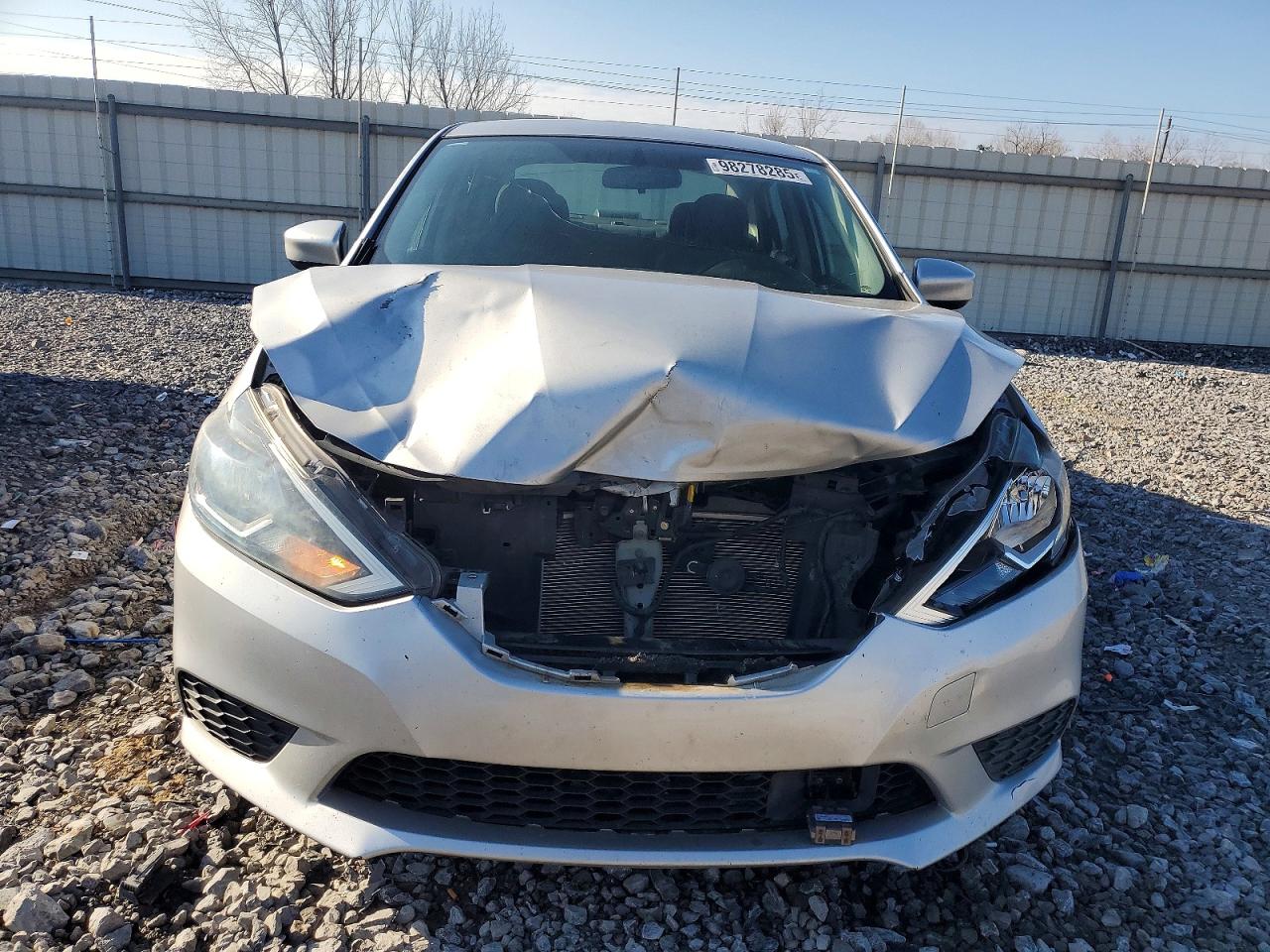 2018 NISSAN SENTRA S photo 5