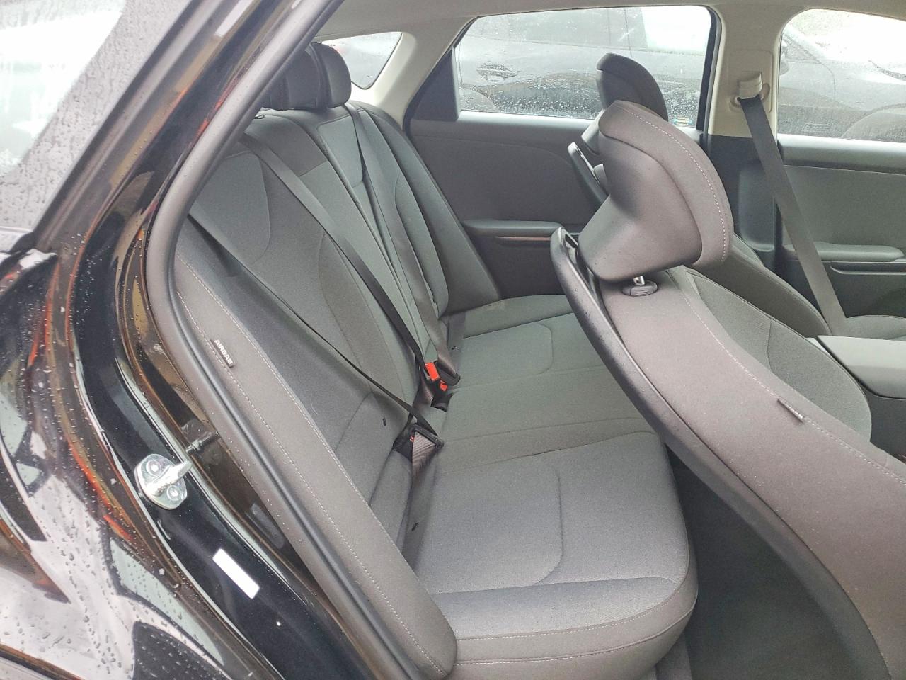 2025 KIA K4 LX photo 10