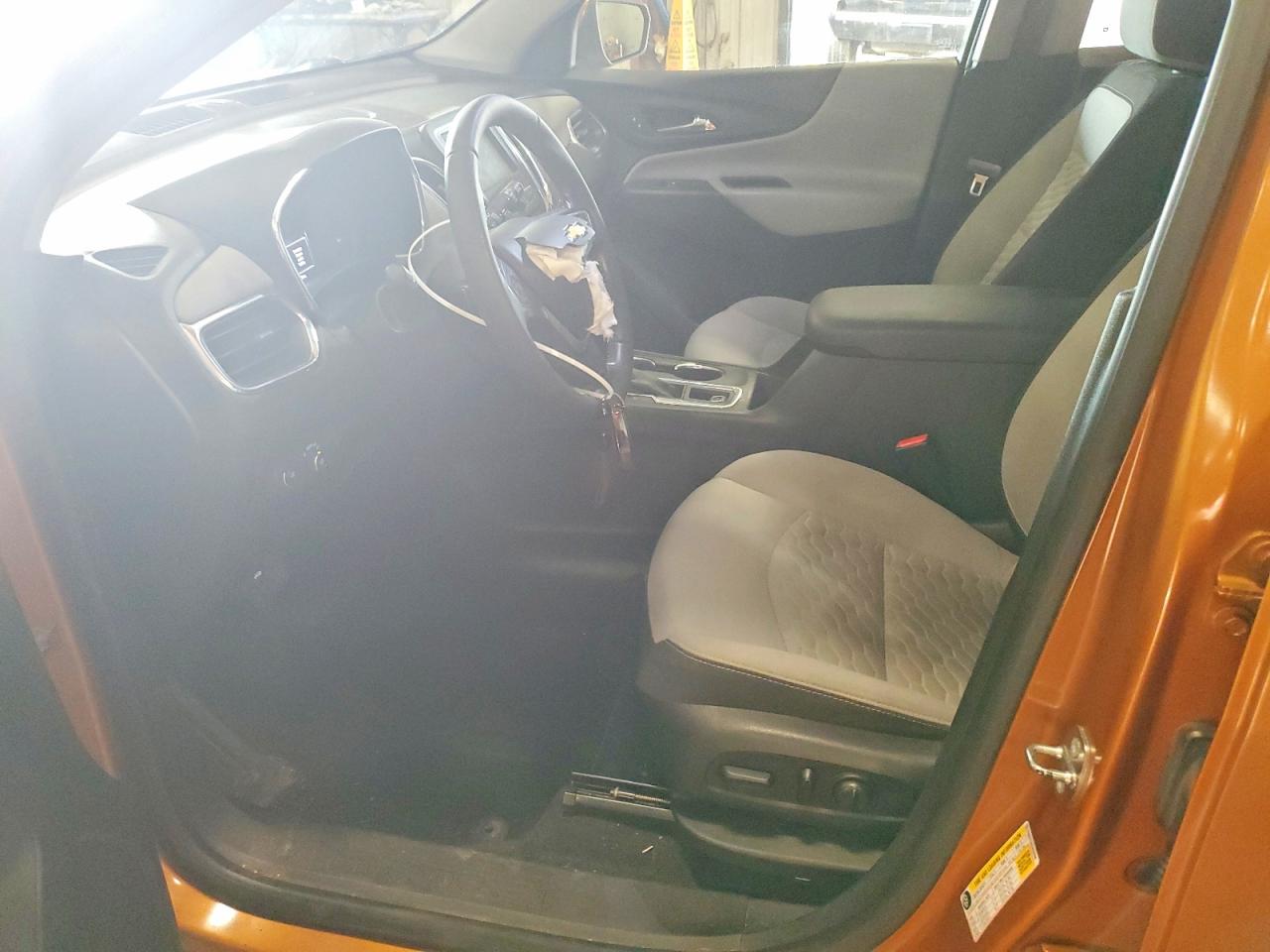 2018 CHEVROLET EQUINOX LT photo 7