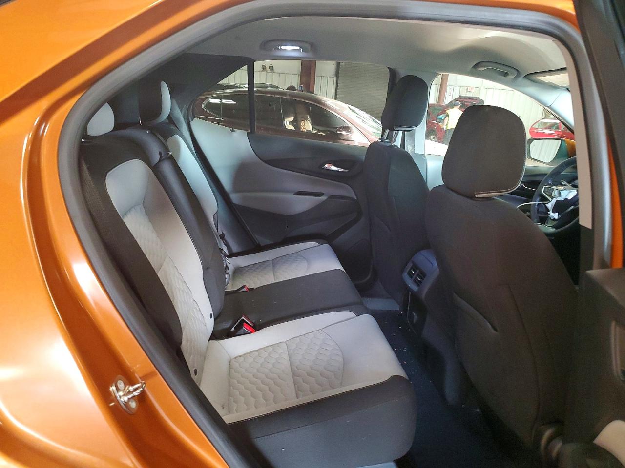 2018 CHEVROLET EQUINOX LT photo 11