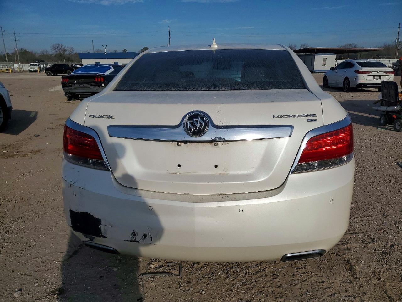 2010 BUICK LACROSSE photo 6