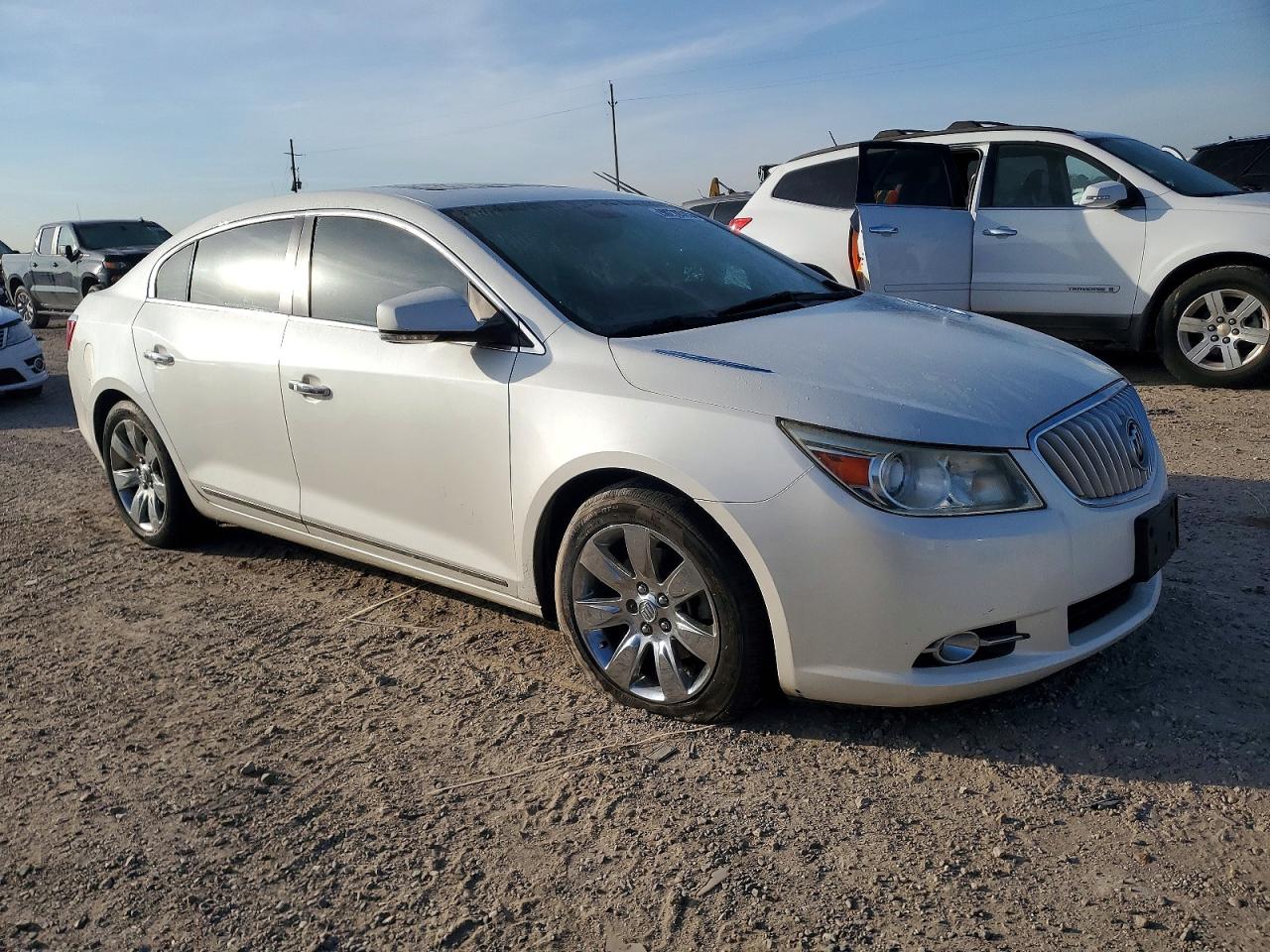 2010 BUICK LACROSSE photo 4