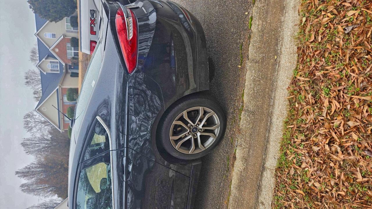 2017 FORD FUSION SE photo 3
