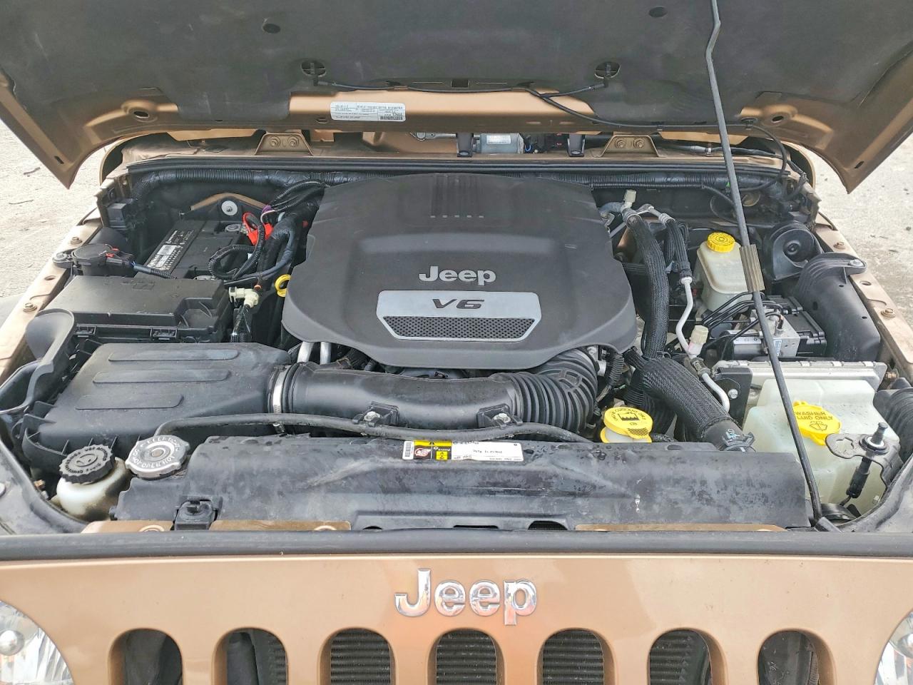 2015 JEEP WRANGLER UNLIMITED RUBICON photo 11