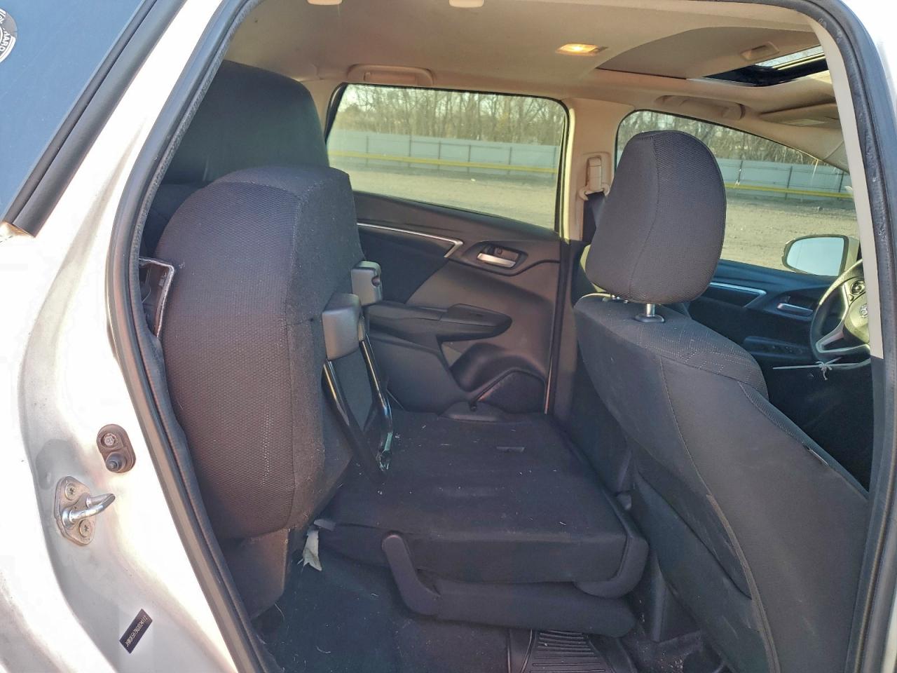 2016 HONDA FIT EX photo 10
