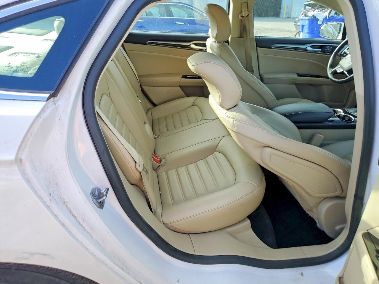 2016 FORD FUSION SE photo 10