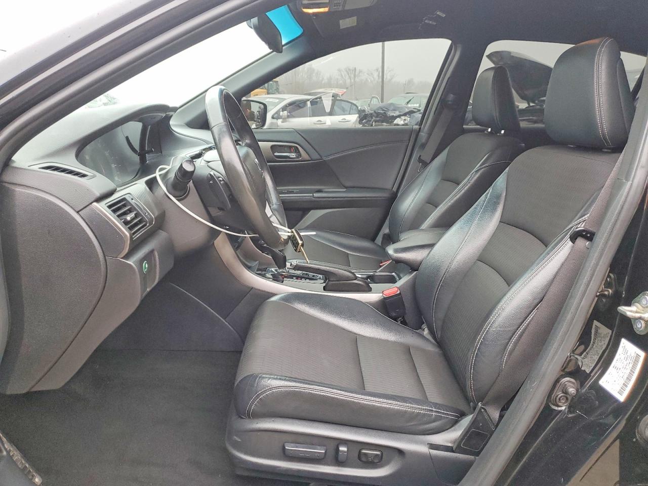 2016 HONDA ACCORD SPORT photo 7