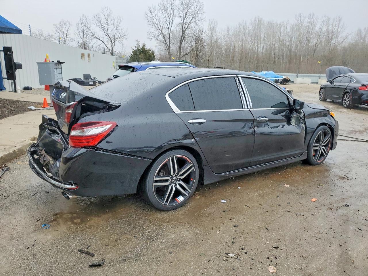 2016 HONDA ACCORD SPORT photo 3
