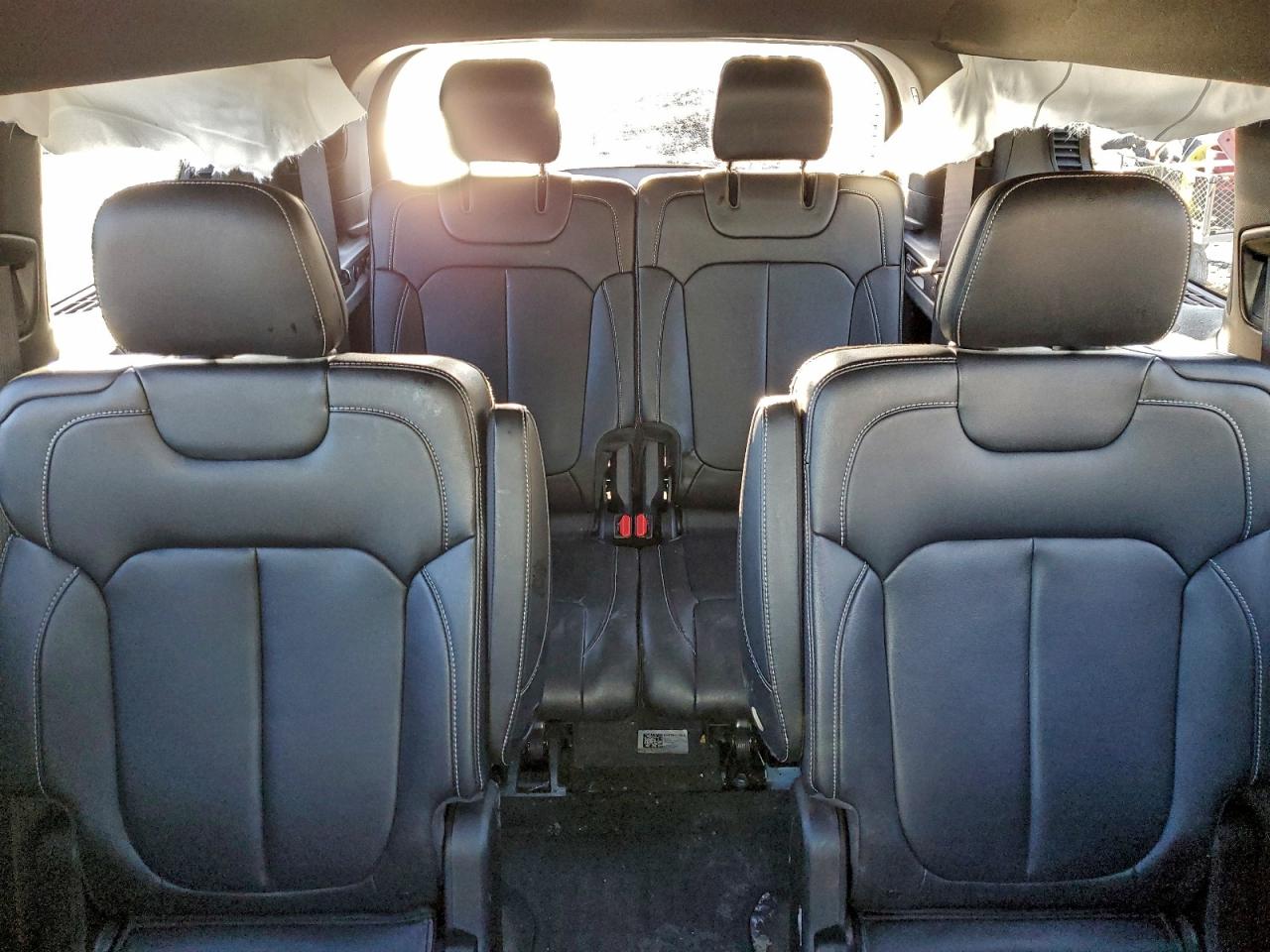 2024 JEEP GRAND CHEROKEE L LIMITED photo 10