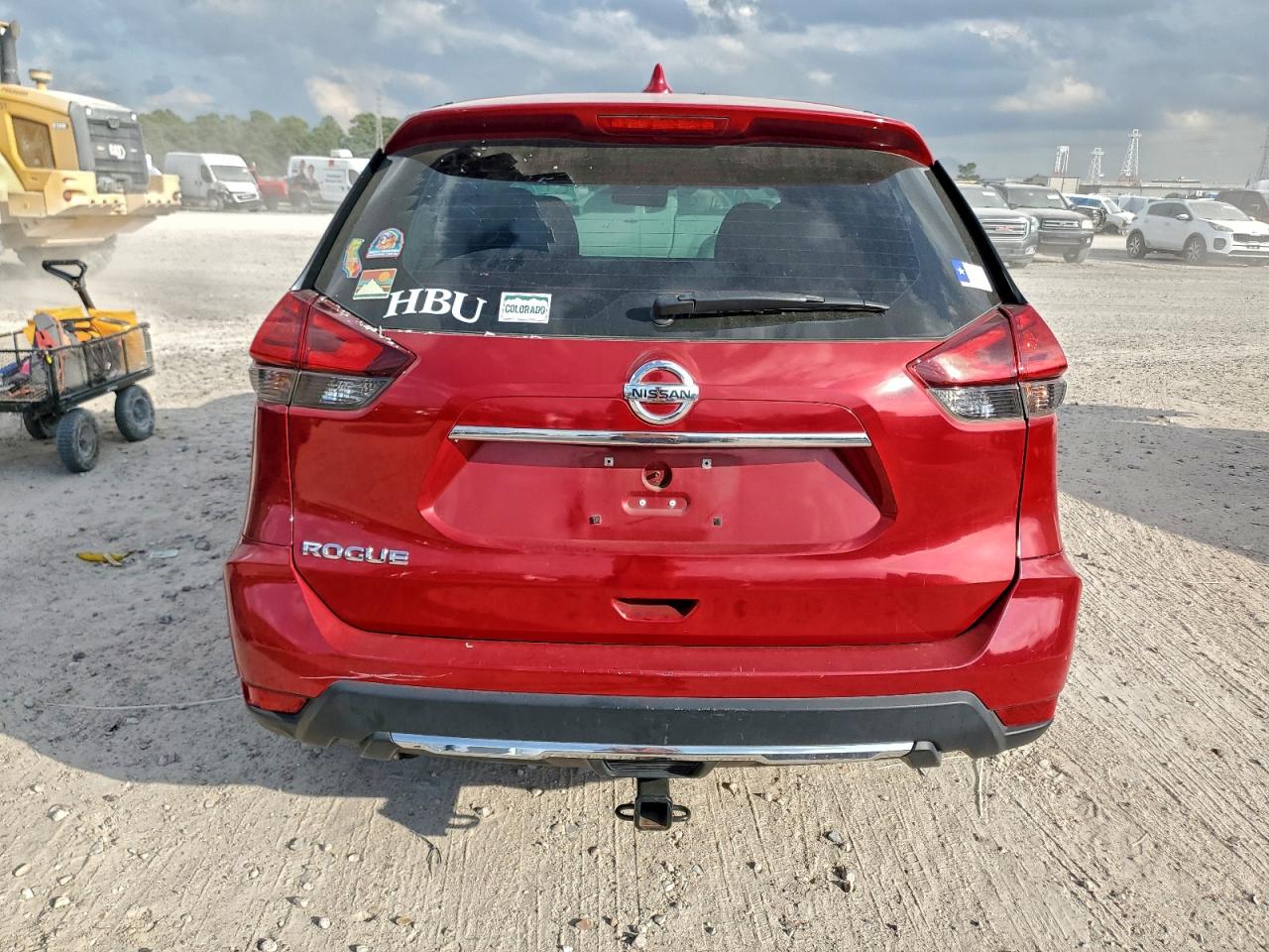 2017 NISSAN ROGUE S photo 6