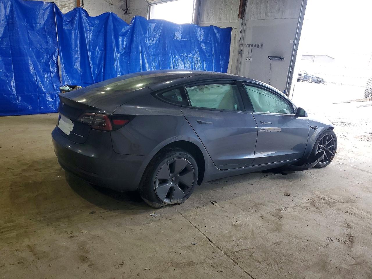2023 TESLA MODEL 3 photo 3