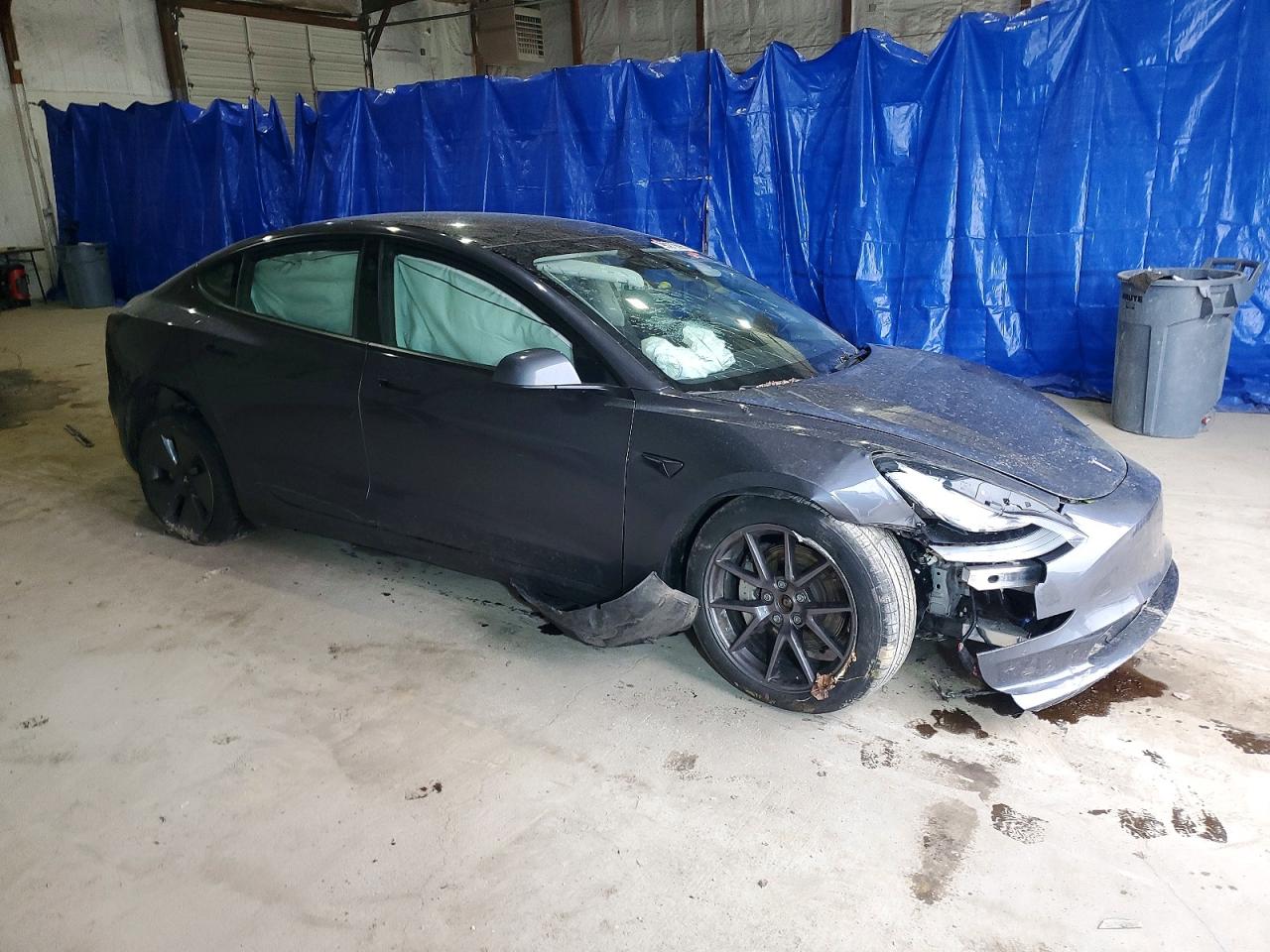 2023 TESLA MODEL 3 photo 4