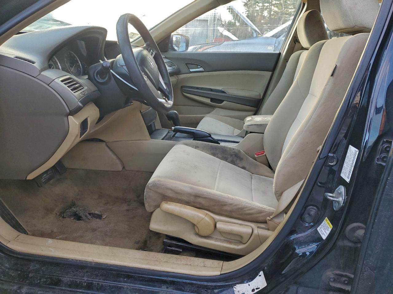 2008 HONDA ACCORD LX photo 7