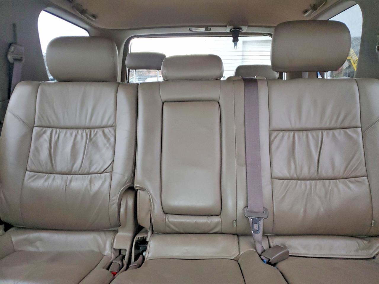 2004 TOYOTA SEQUOIA LIMITED photo 10