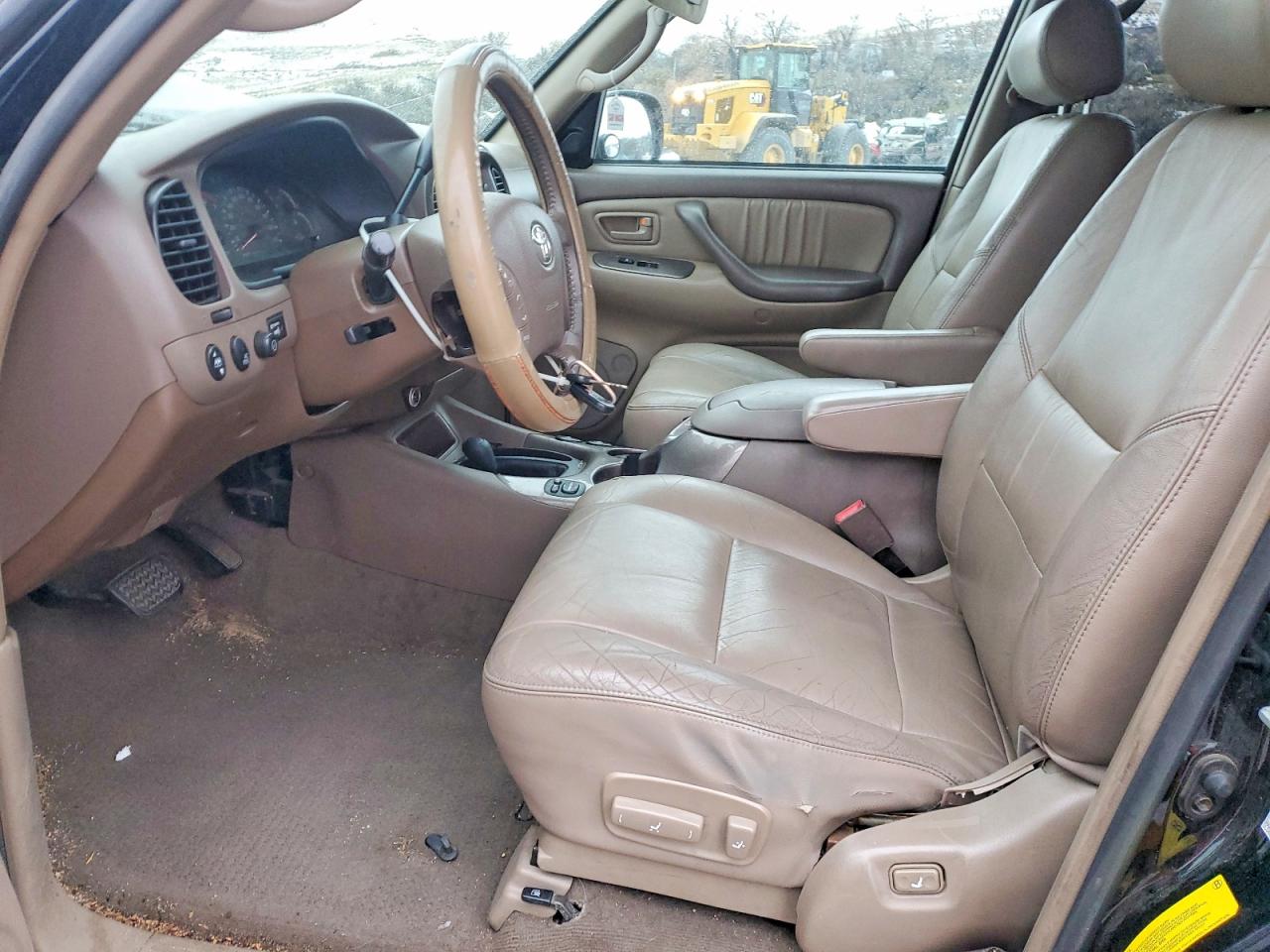 2004 TOYOTA SEQUOIA LIMITED photo 7