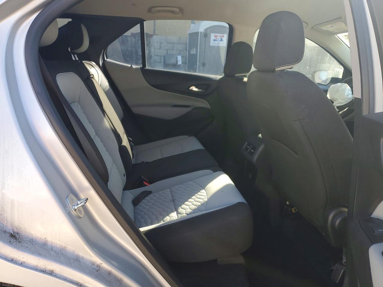 2018 CHEVROLET EQUINOX LS photo 10