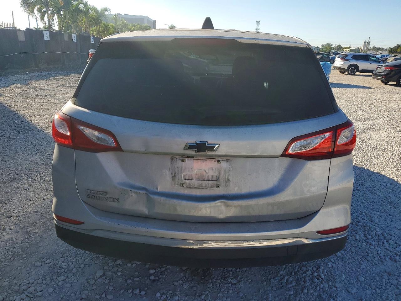 2018 CHEVROLET EQUINOX LS photo 6