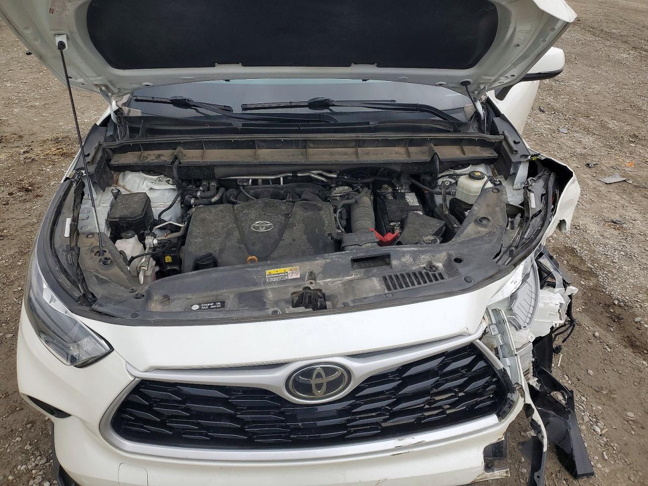 2020 TOYOTA HIGHLANDER XLE photo 12