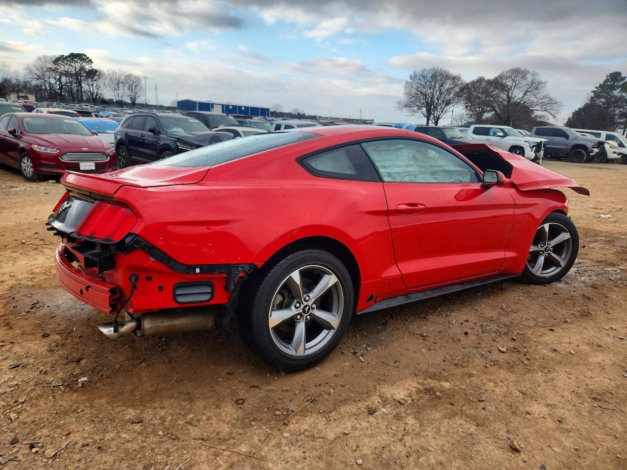 2017 FORD MUSTANG photo 3