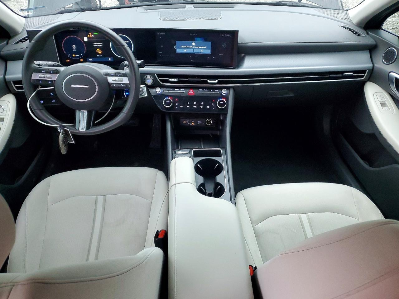 2024 HYUNDAI SONATA SEL photo 8