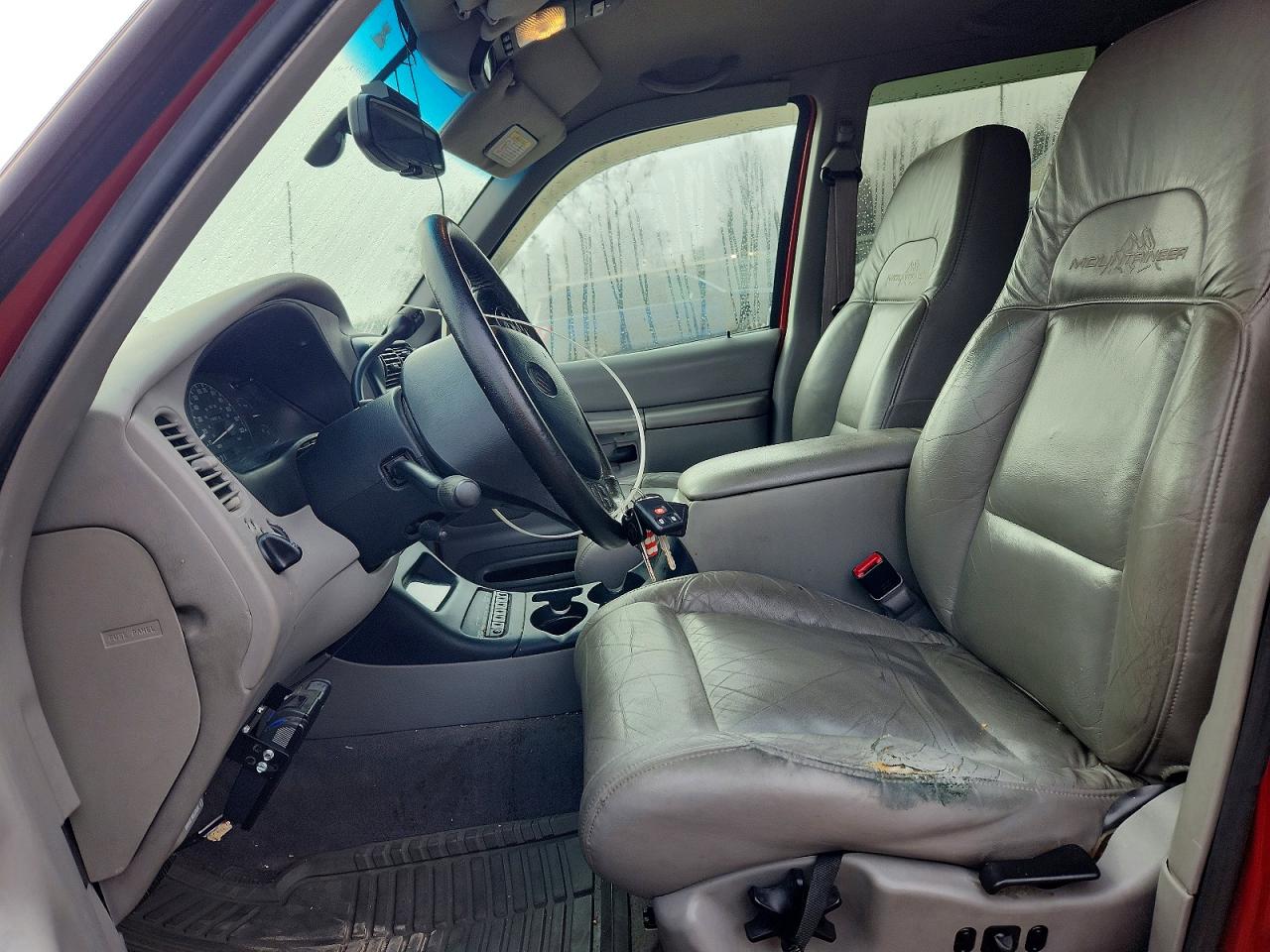 1999 MERCURY MOUNTAINEER photo 7