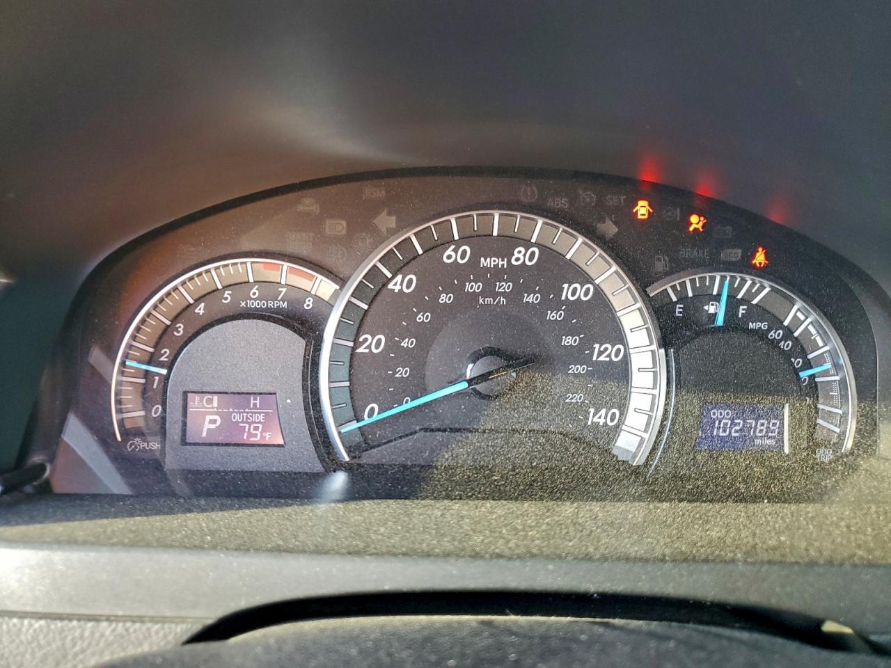 2013 TOYOTA CAMRY L photo 9