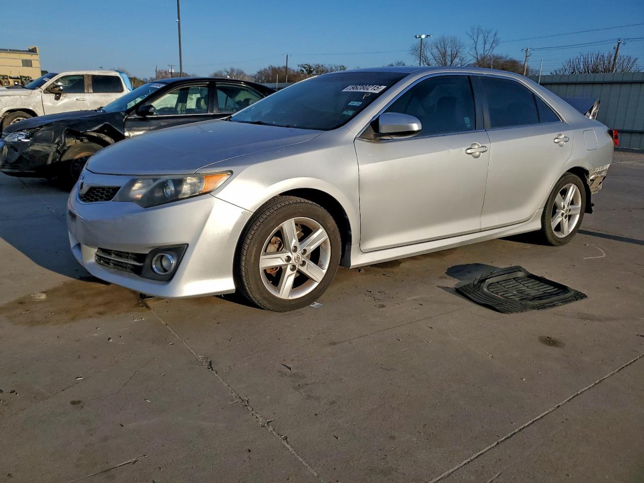 2013 TOYOTA CAMRY