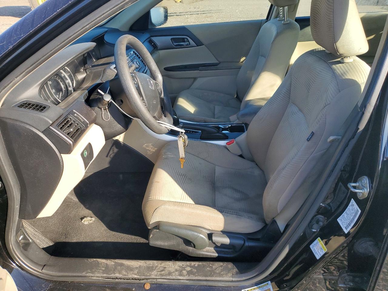 2014 HONDA ACCORD LX photo 7