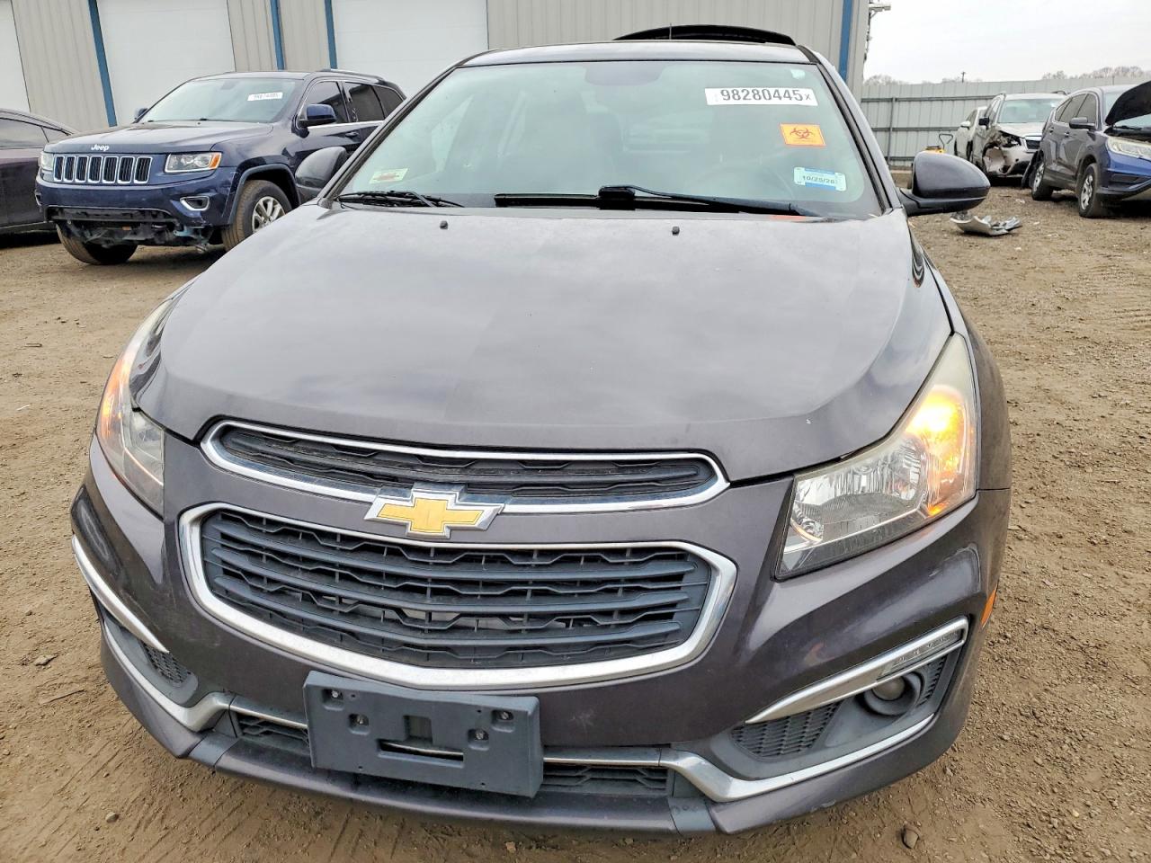 2015 CHEVROLET CRUZE LT photo 5