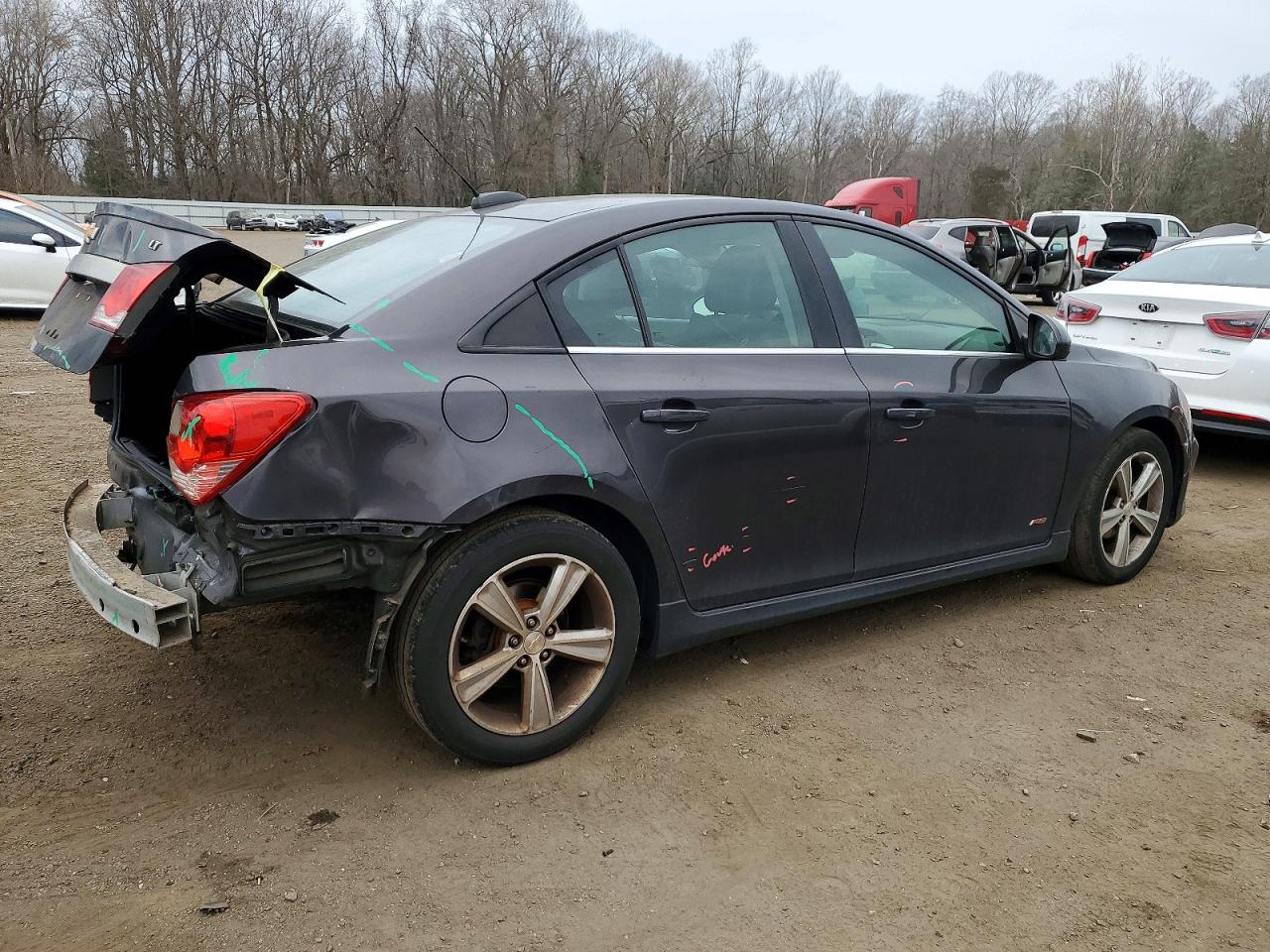 2015 CHEVROLET CRUZE LT photo 3