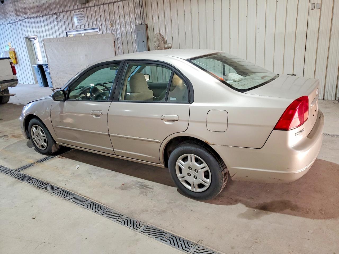 2002 HONDA CIVIC LX photo 2