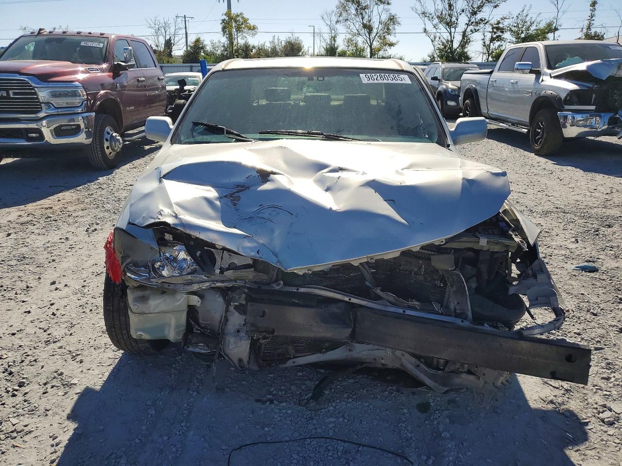 2003 TOYOTA AVALON XL photo 5