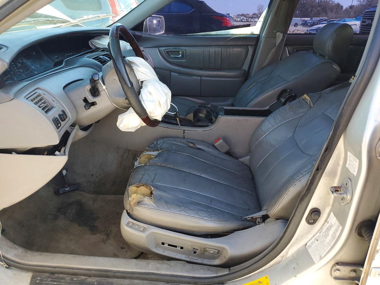 2003 TOYOTA AVALON XL photo 7