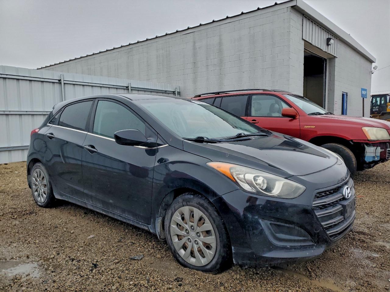 2016 HYUNDAI ELANTRA GT photo 4