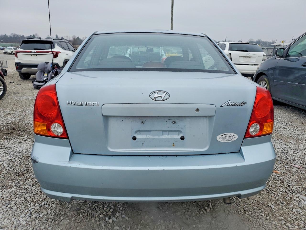 2005 HYUNDAI ACCENT GL photo 6