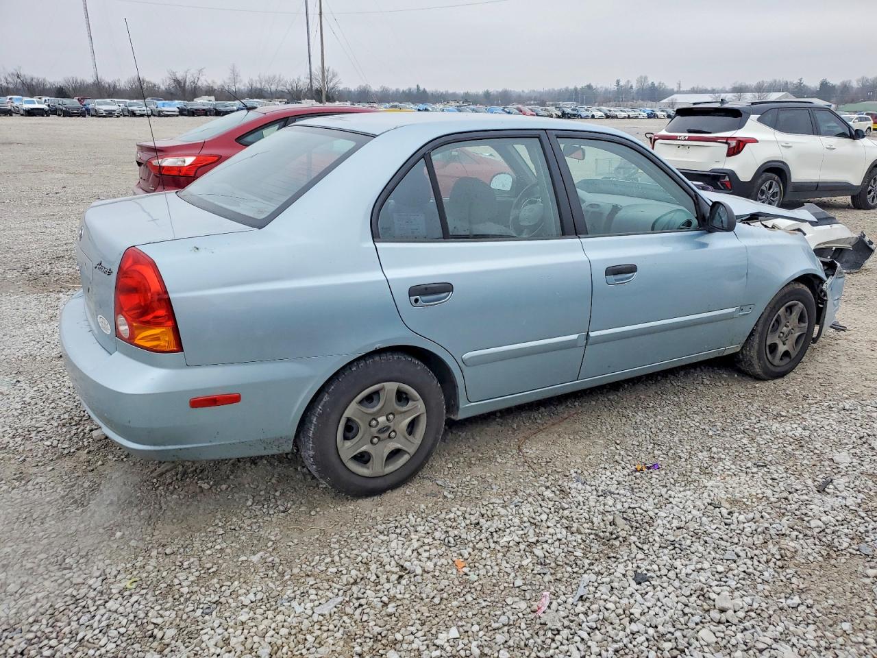 2005 HYUNDAI ACCENT GL photo 3