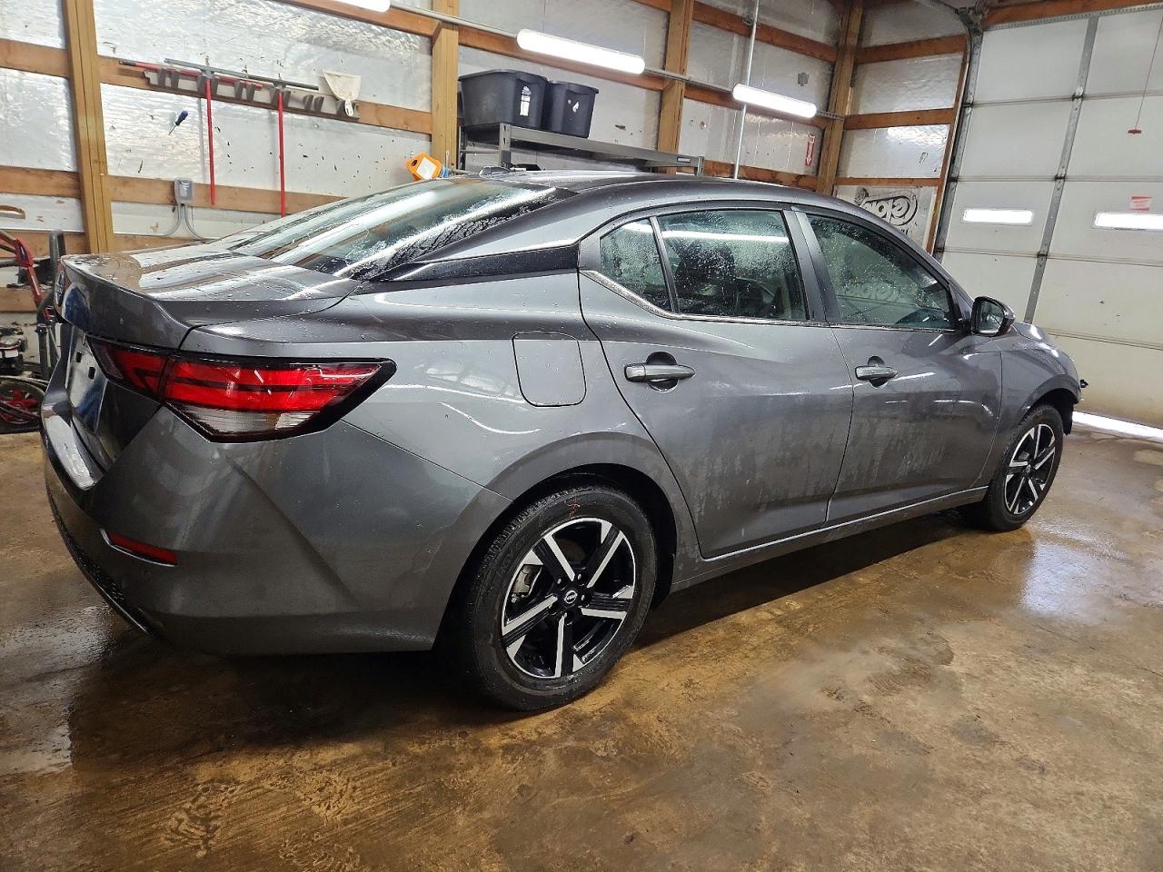 2025 NISSAN SENTRA SV photo 3