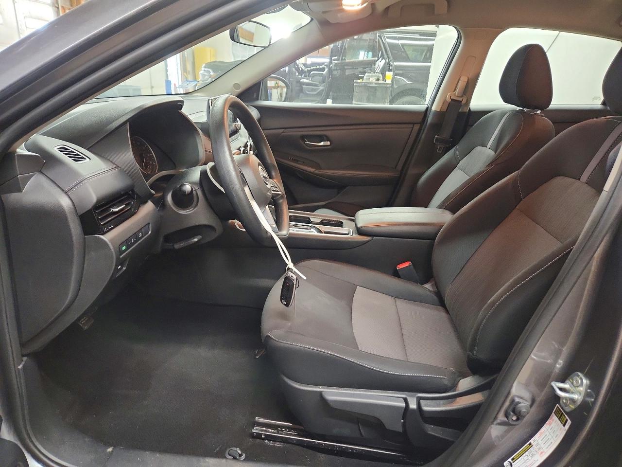 2025 NISSAN SENTRA SV photo 7