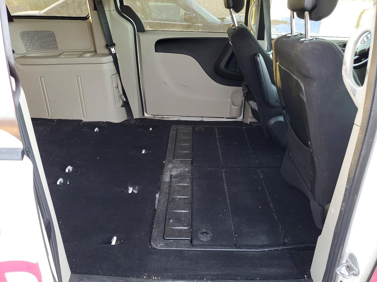 2012 DODGE GRAND CARAVAN SE photo 21