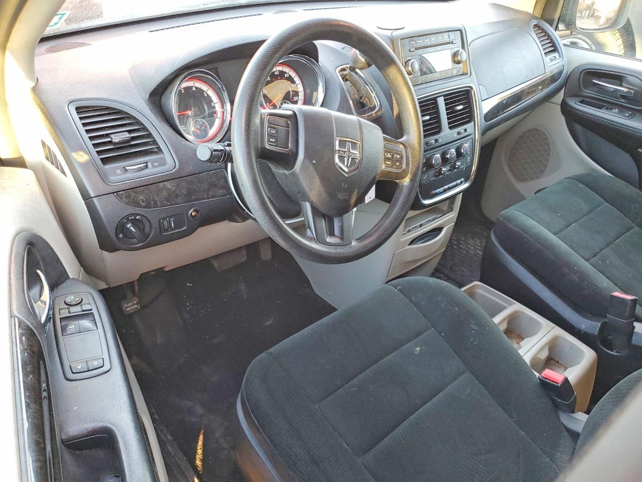 2012 DODGE GRAND CARAVAN SE photo 15