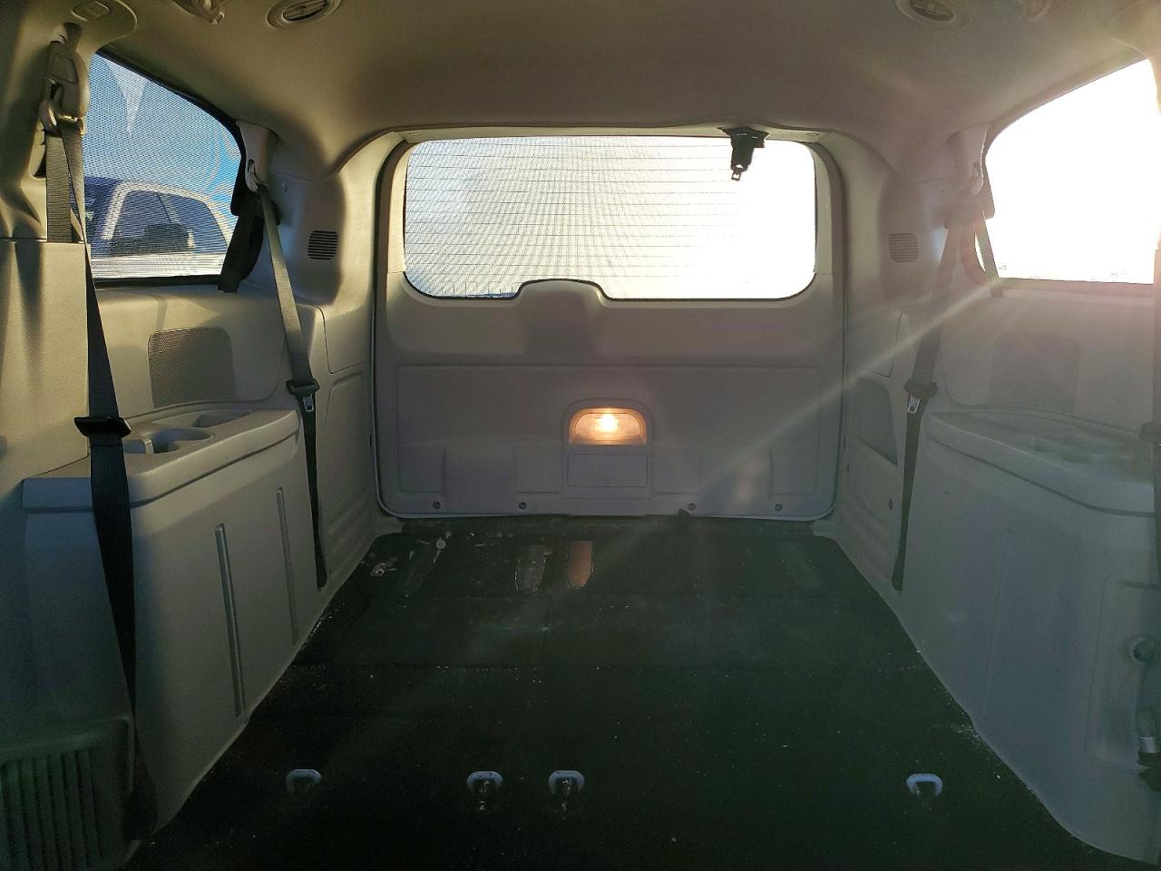 2012 DODGE GRAND CARAVAN SE photo 19