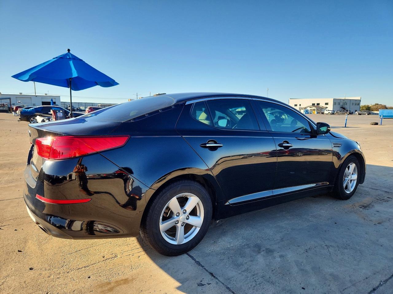 2015 KIA OPTIMA LX photo 3