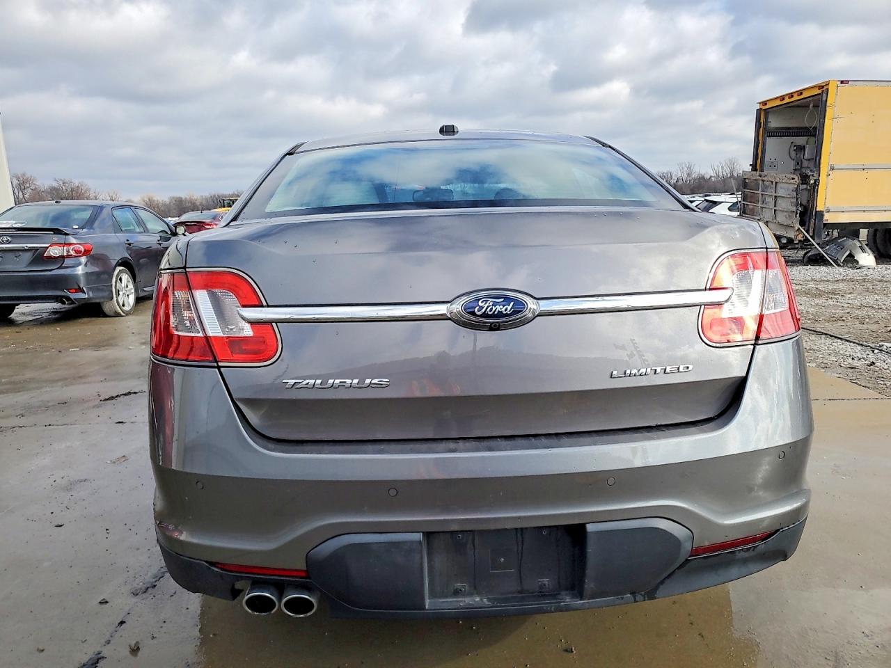 2012 FORD TAURUS LIMITED photo 6