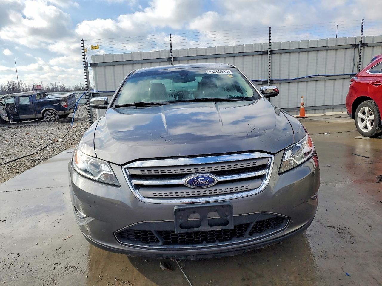 2012 FORD TAURUS LIMITED photo 5