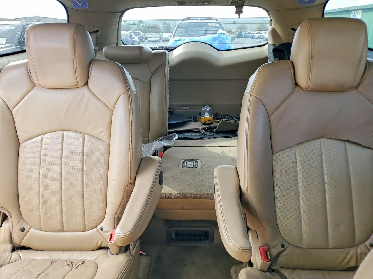 2008 BUICK ENCLAVE CXL photo 10