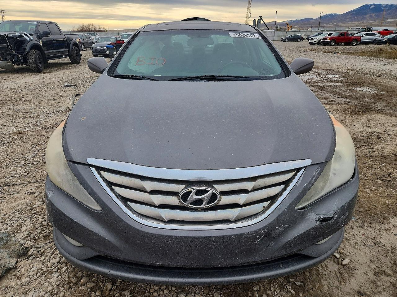2012 HYUNDAI SONATA SE photo 5