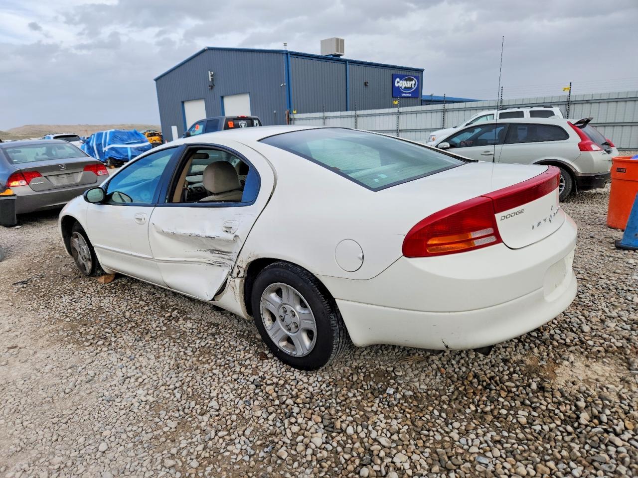 2003 DODGE INTREPID SE photo 2