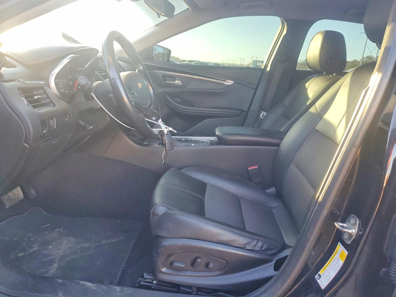 2018 CHEVROLET IMPALA LT photo 7