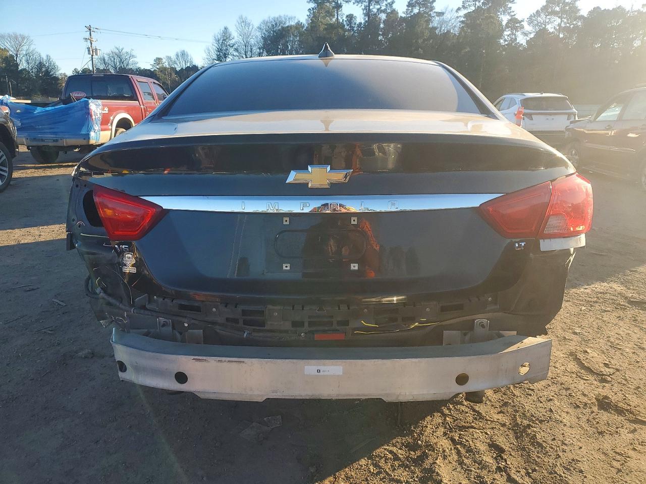 2018 CHEVROLET IMPALA LT photo 6