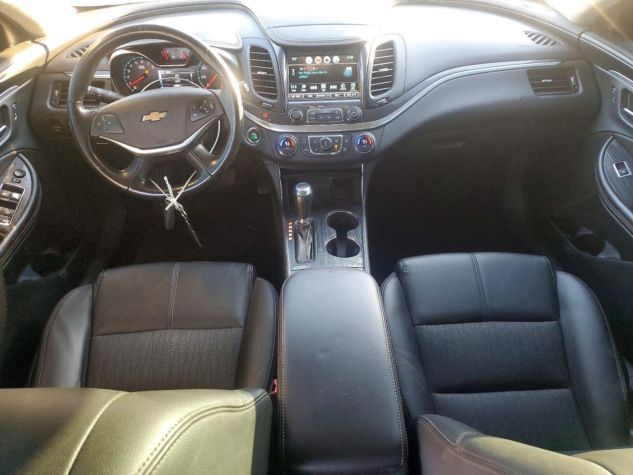 2018 CHEVROLET IMPALA LT photo 8